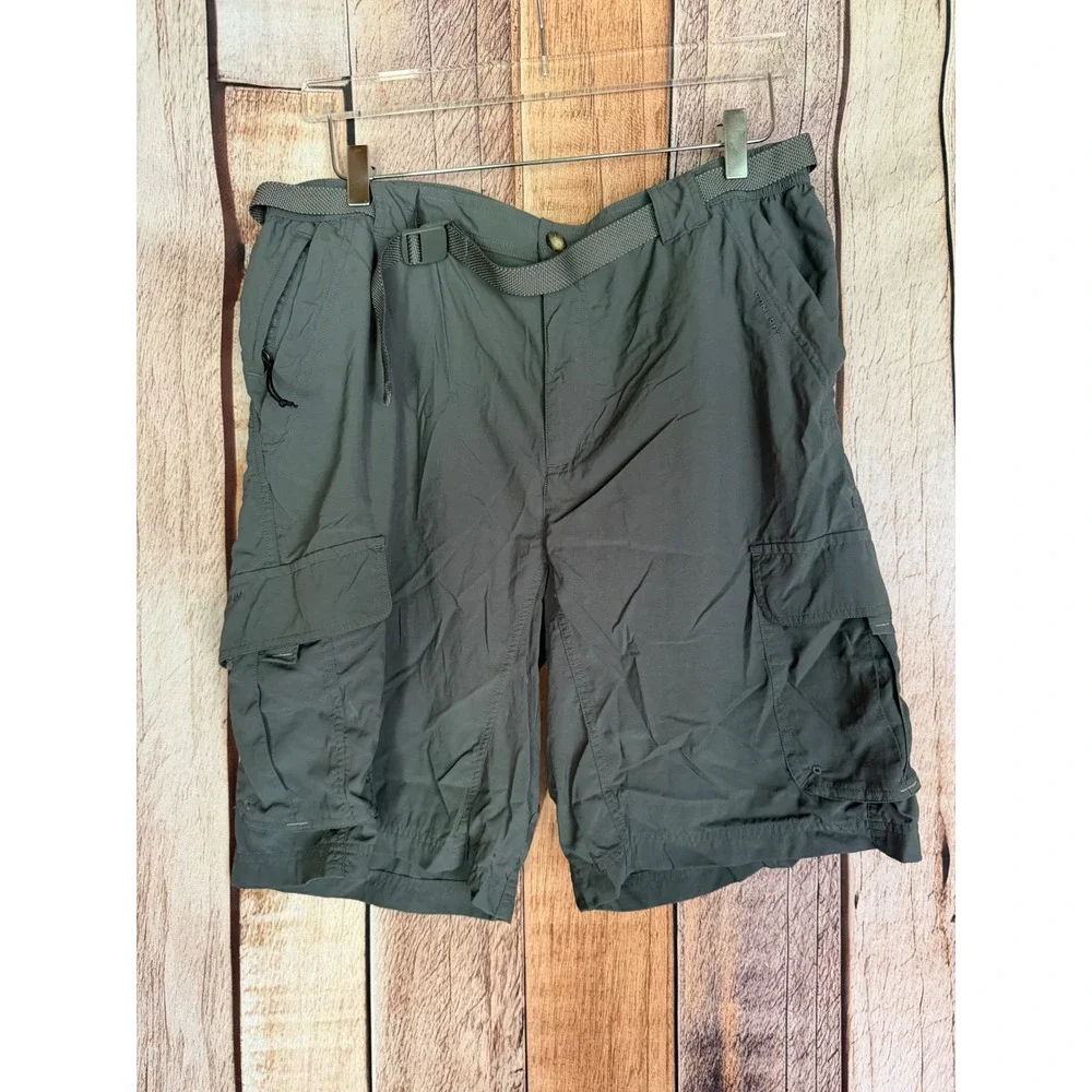 Columbia Titanium Cargo Hiking Shorts Omni-Wick‎ Utility Outdoors Gray Large